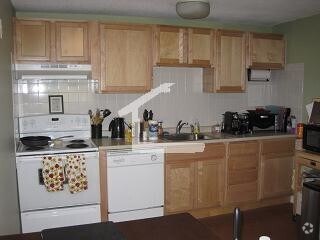 Building Photo - 276 Corey Rd Unit 31 Rental