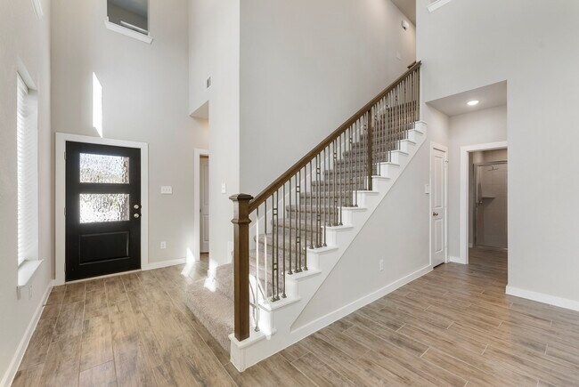 Photo - 254 Aster View Ct