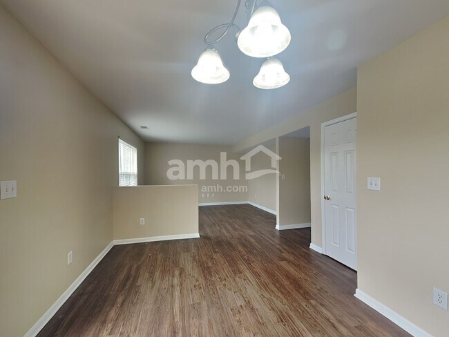 Photo - 38 E Flat Rock Dr