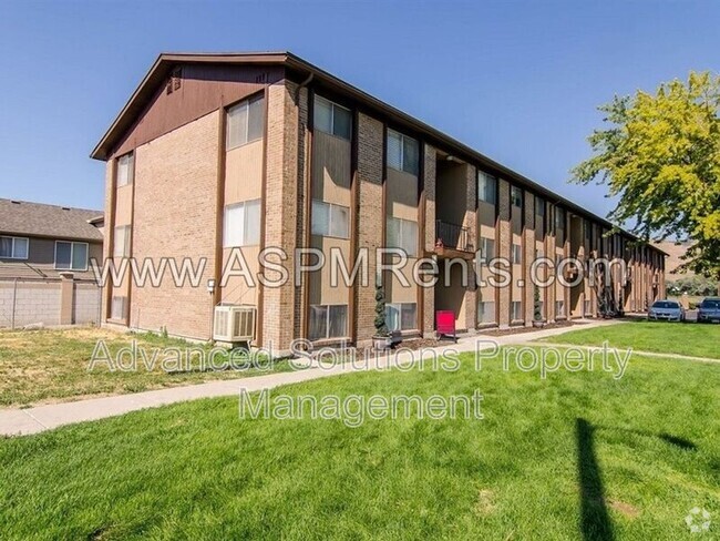 Building Photo - 1351 N Redwood Rd Unit Apt 2