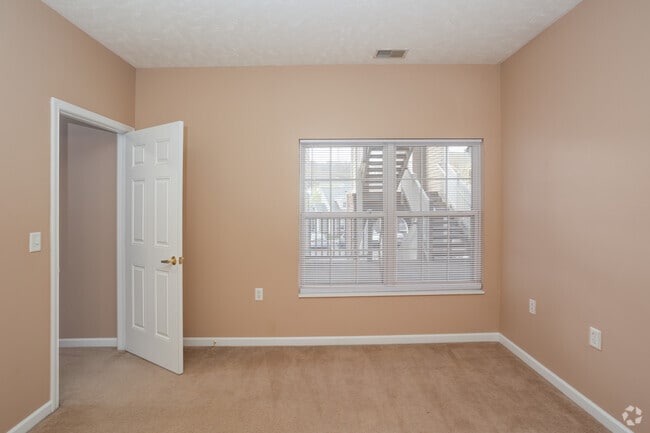 2BR, 2BA - 1,281SF - Bedroom