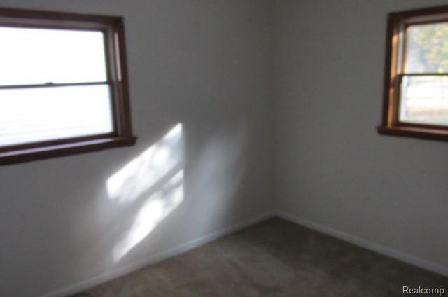 Photo - 8344 Ellis Rd