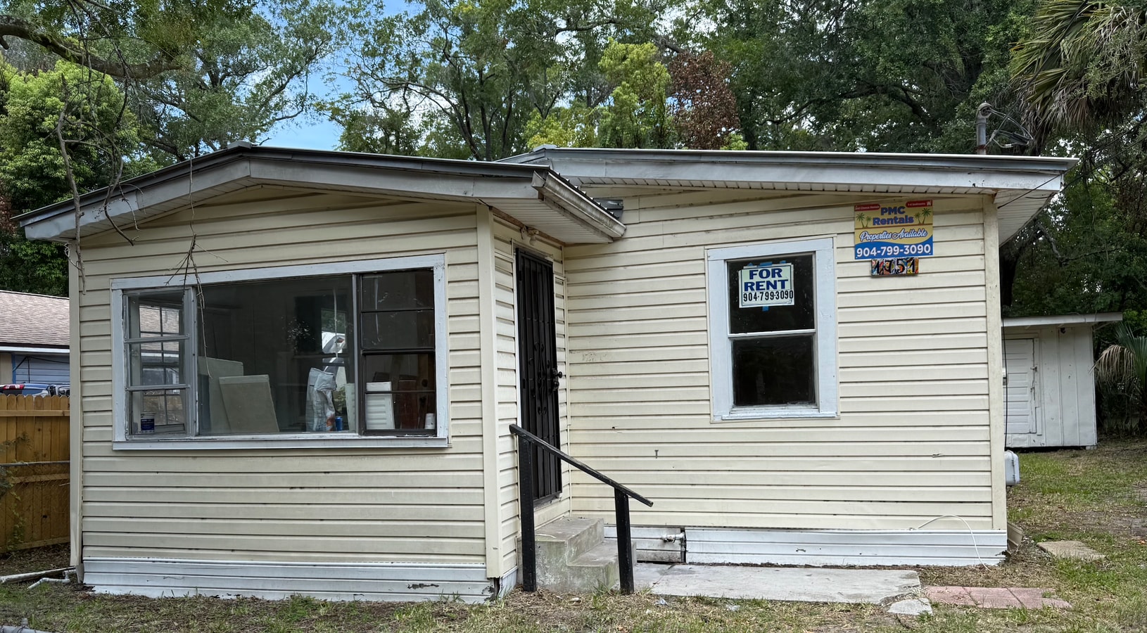 Photo - 1751 Broadway Ave