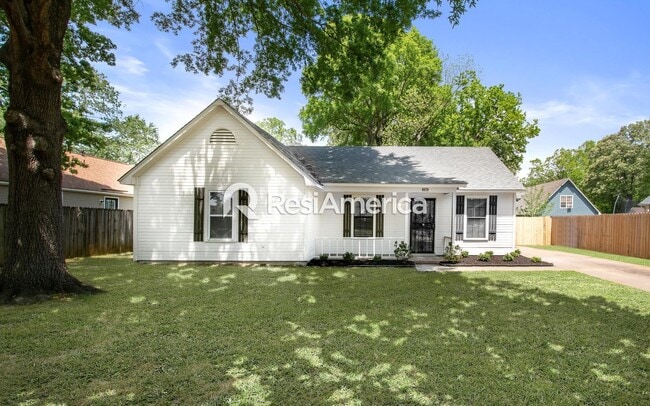 Building Photo - Newly Renovated 3BR/2B home in Millington