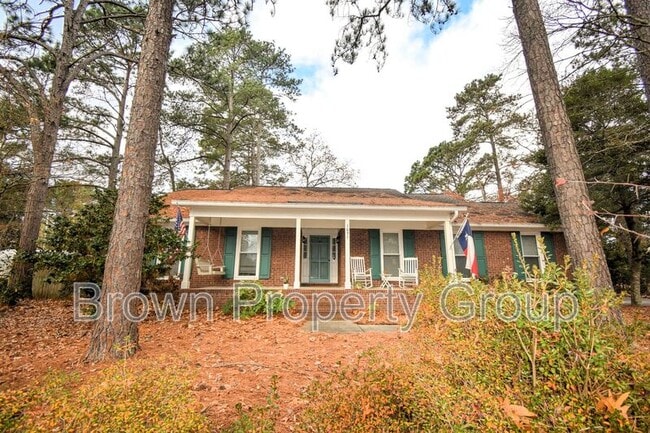 Building Photo - 1651 Greenock Ave