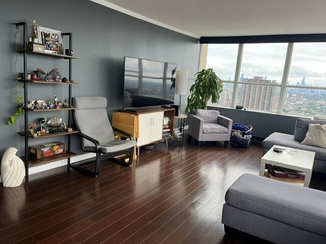 Photo - 655 W Irving Park Rd Unit 4717