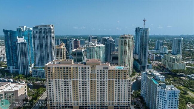 Building Photo - 511 SE 5th Ave Unit 2409 Rental