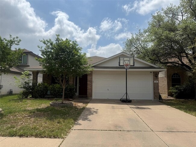 Building Photo - 706 Luke Ln