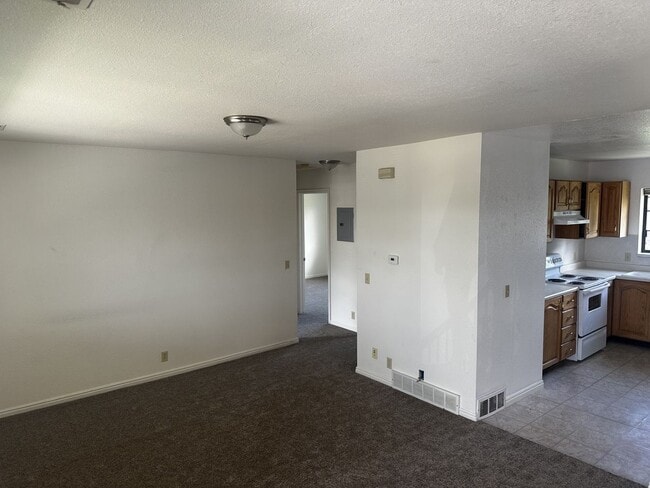 Photo - 2 bedroom apartment! Unit 349