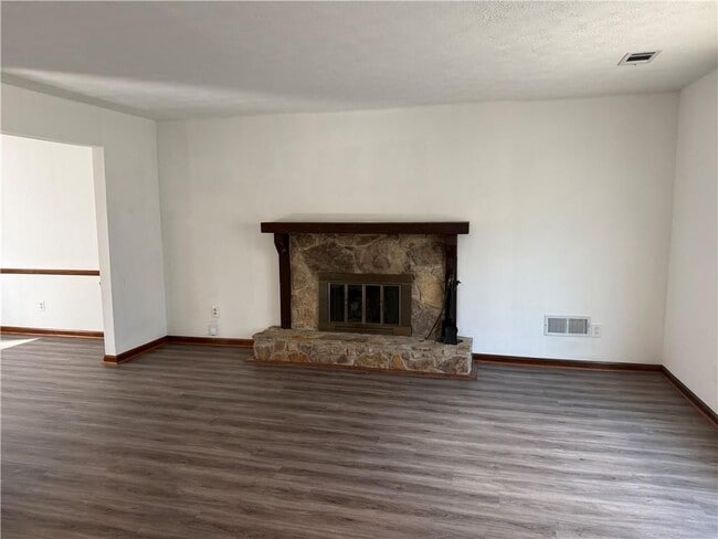 Photo - 3815 Samia Ct