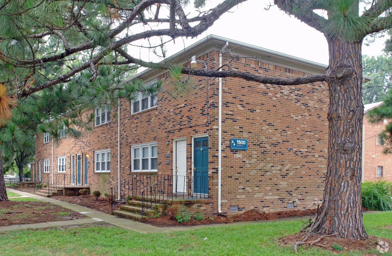 Photo - 4830 E Princess Anne Rd Apartments