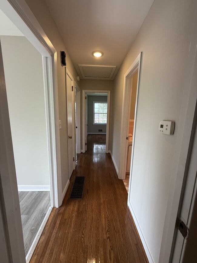 Photo - 2332 3rd St NW