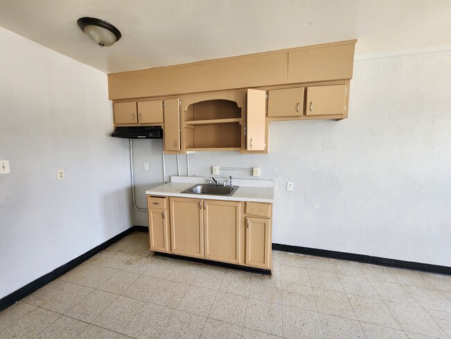 Photo - 6604 Simon Pl Unit Apt A