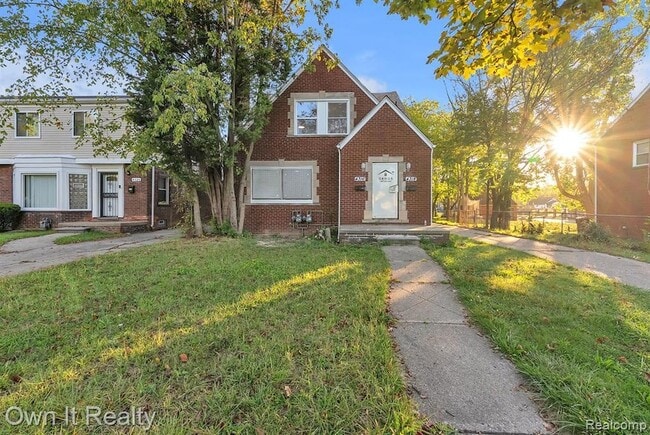 Photo - 4316 Lakewood St