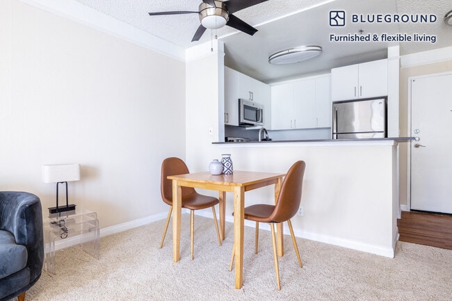 Photo - 4920 Van Nuys Blvd Unit FL2-ID455