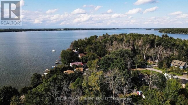 Photo - 18 Prosser Ave