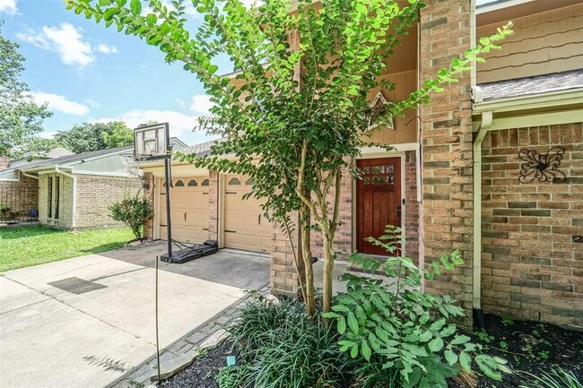 Photo - 4307 Maple Cross Dr Casa
