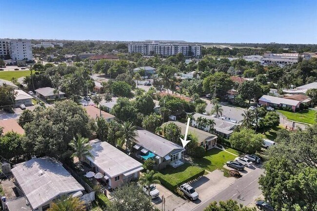 Photo - 227 NE 24th Ave Unit 2