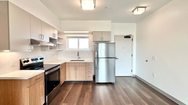 Building Photo - 719 Kamaaha Ave Unit B307