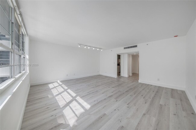 Photo - 100 Lincoln Rd Unidad 626