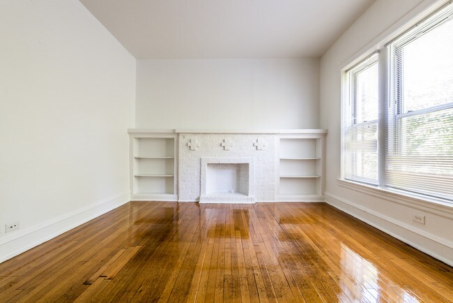 Photo - 7755 S Sangamon St