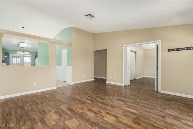 Building Photo - 616 Jonathan Glen Way Rental
