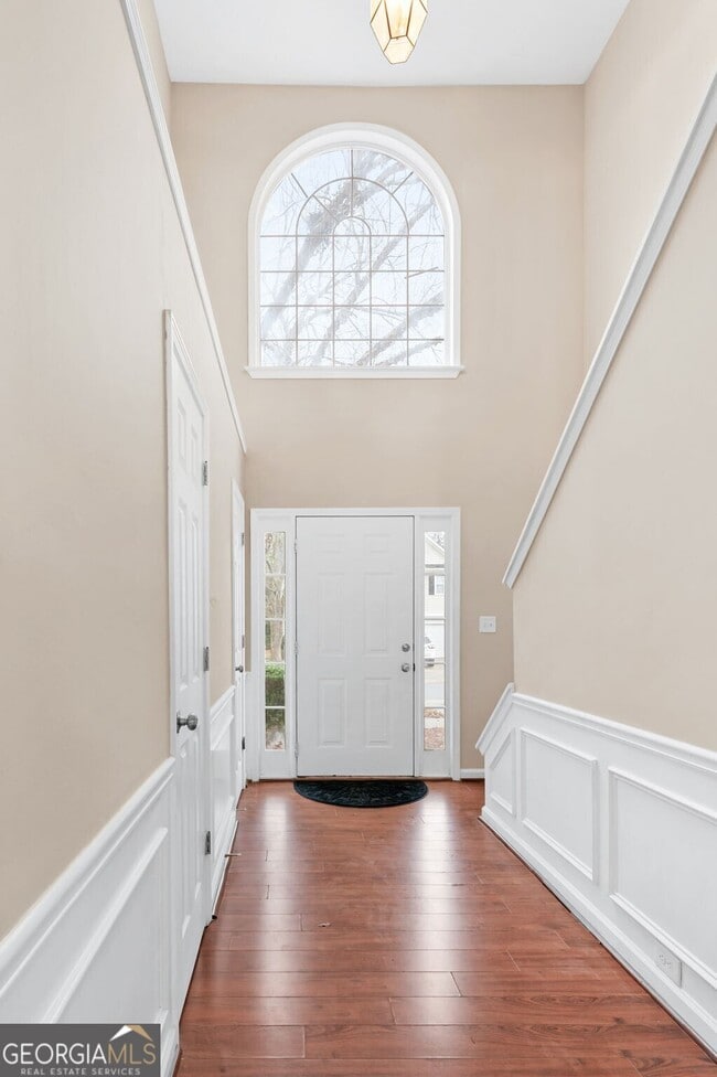 Photo - 1393 Glenover Way