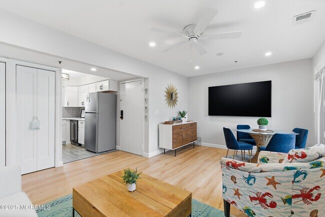 Photo - 132 Sampson Ave Unit 2