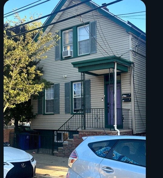1309 6th St