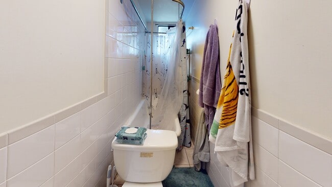 Photo - 9R Winship St