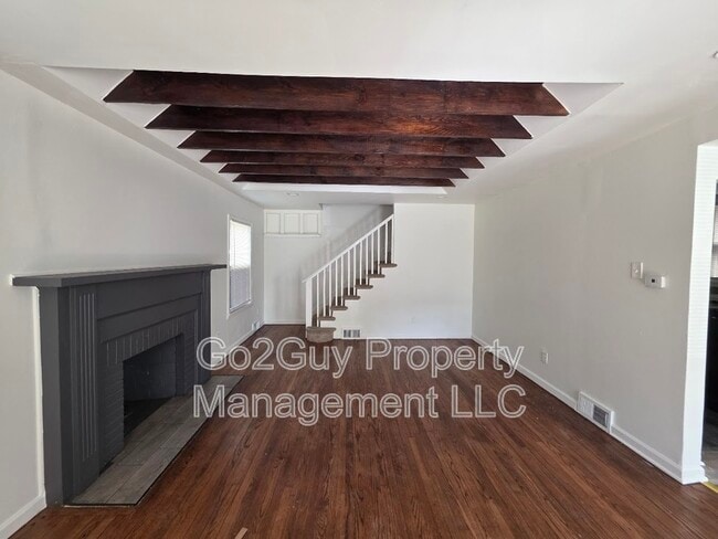 Photo - 5316 Buckingham