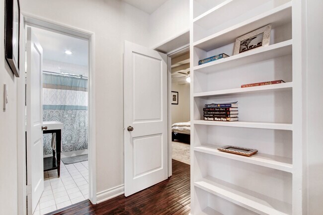 Photo - The Savoy Plaza