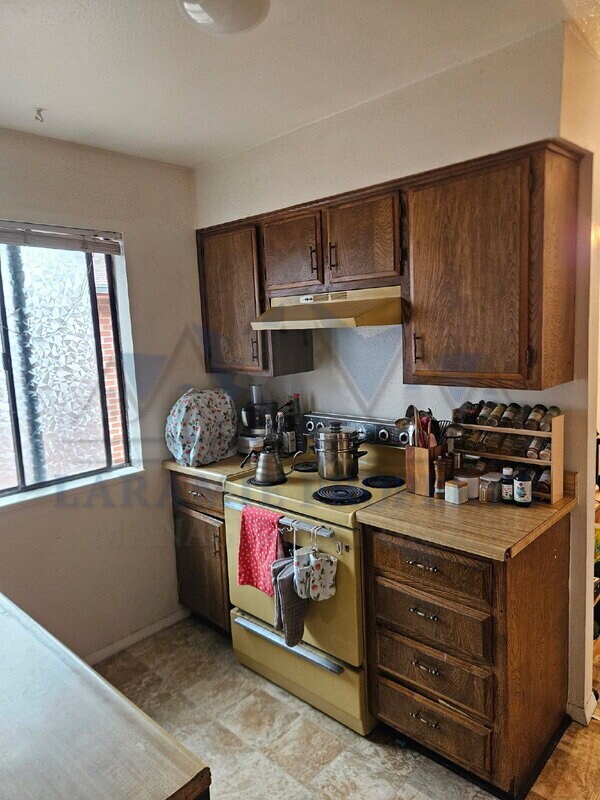 Photo - 714 Downey St Unidad 2
