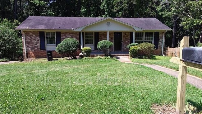 Photo - 825 Sherwood Forest Dr House