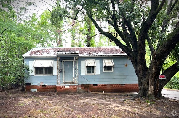 Building Photo - 984 Winn St Rental