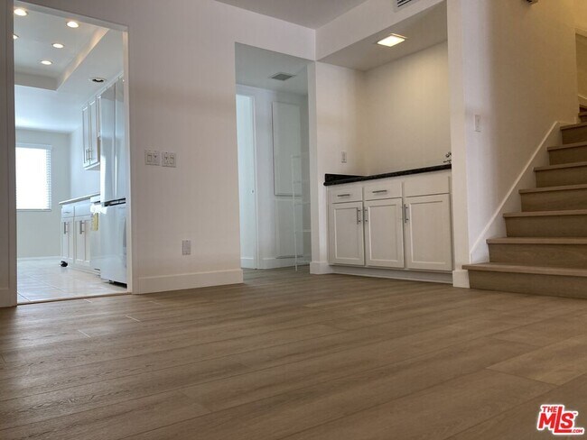 Photo - 1506 Palisades Dr