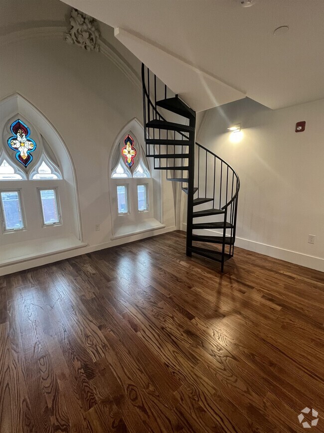 Building Photo - 380 Montgomery St Unit 402 Rental