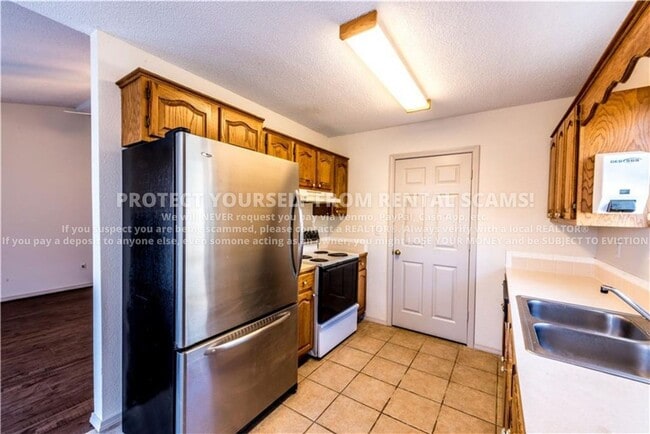Photo - 1348 S Jasmine Ln