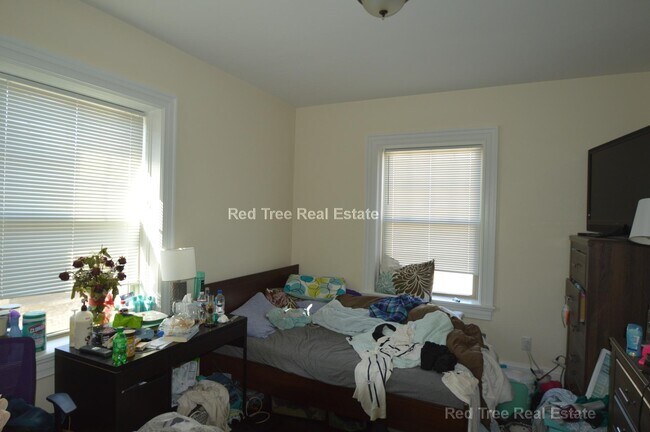 Photo - 29 Commonwealth Ter Unit 3
