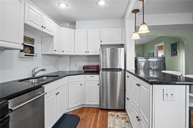Photo - 212 Emanuel Cleaver II Blvd Unit 2W