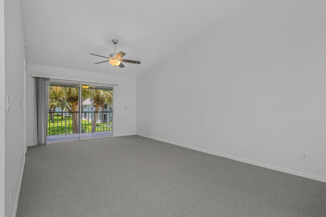 Photo - 145 Wading Bird Cir