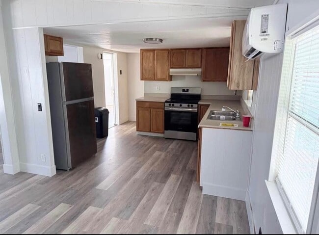 Photo - 20504 Spanish Ln