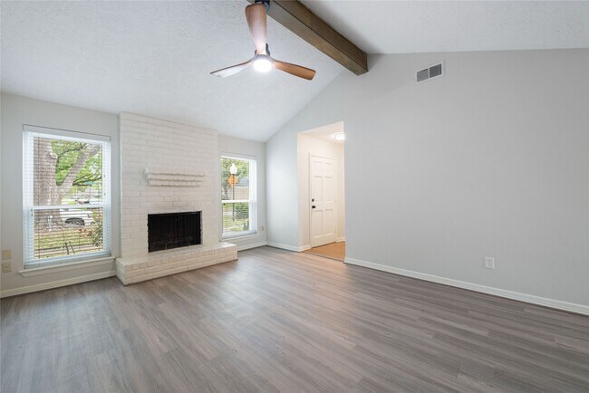 Photo - 11805 Southlake Dr