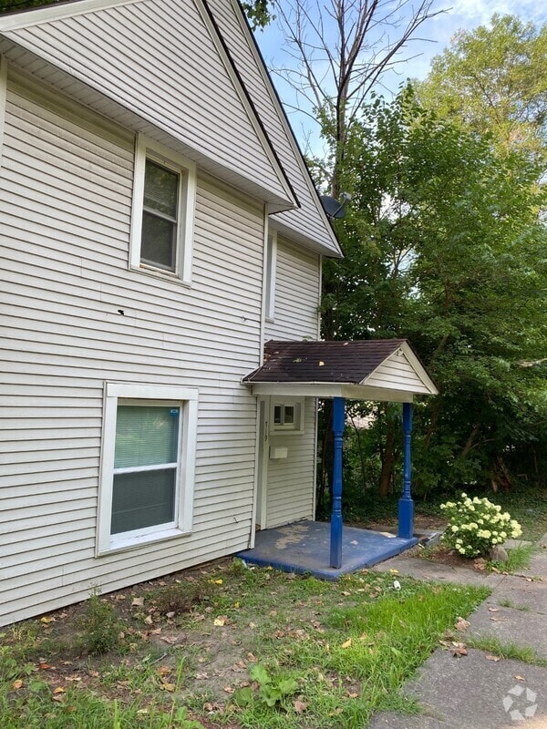Building Photo - 719 Bunker Hill Rd Rental