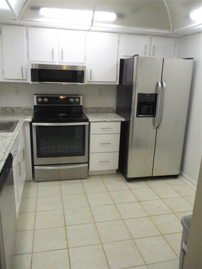 Photo - 6751 N University Dr Unit 207