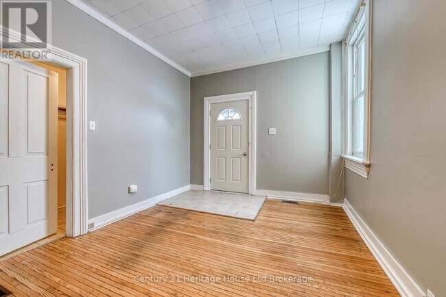 Photo - 100 Cherry St