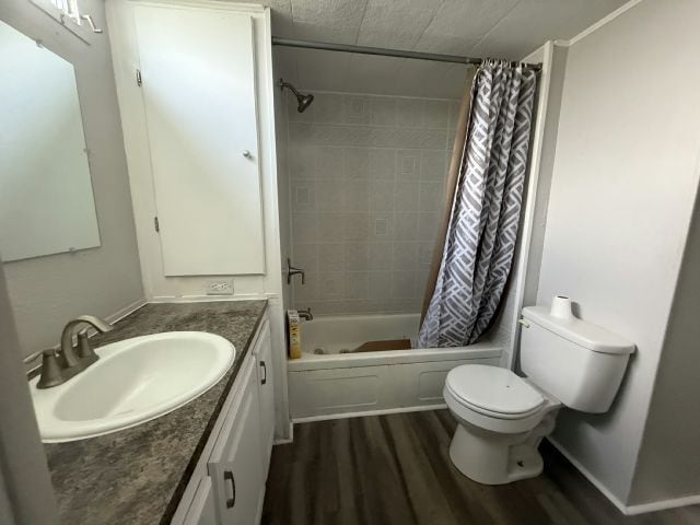 Photo - 312 49th Ave W