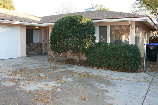 Front - 862 Evergreen St Casa