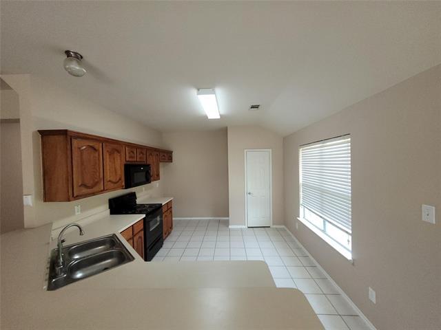 Photo - 2851 Avery Dr