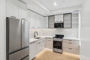 1BR, 1BA - 594SF - Kitchen